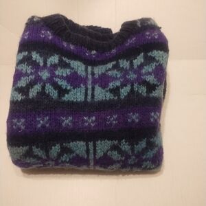 Artesamlas Handmade InEquador 100%Wool Knit Sweater with Snowflake Pattern